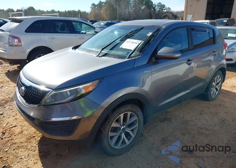 2016 Kia Sportage Lx z USA, uszkodzony, nr VIN KNDPBCAC0G7803735